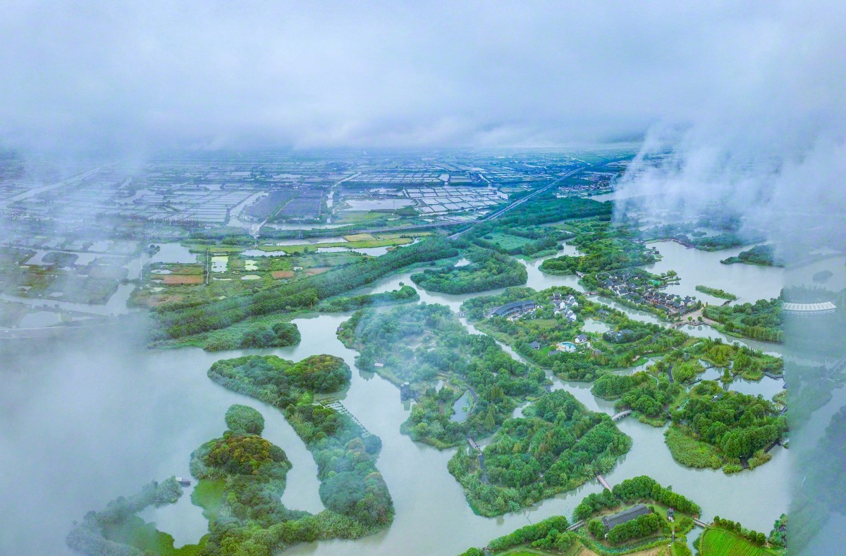 江苏盛情邀请，领导与朋友们共聚一堂